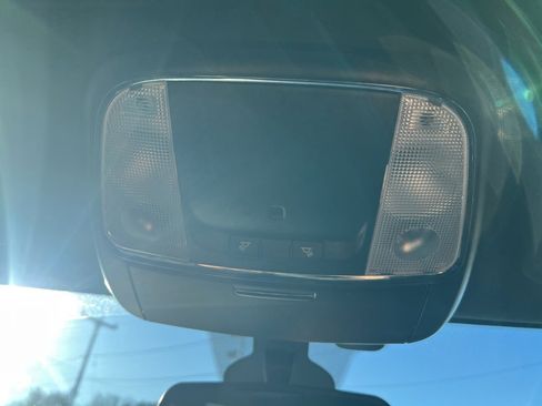 Certified 2019 Jeep Grand Cherokee Laredo image 32