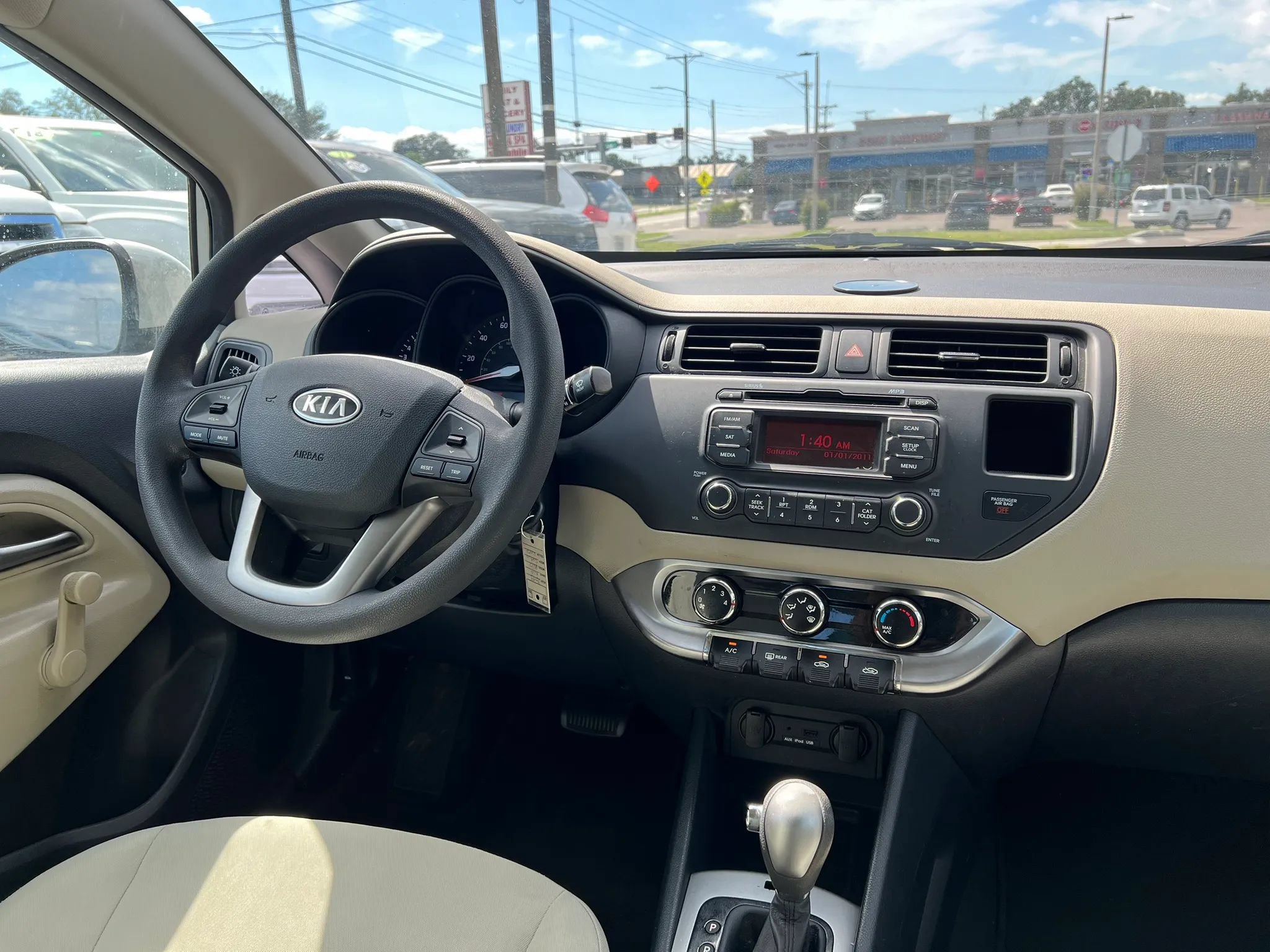 Used 2013 Kia Rio LX FWD image 14