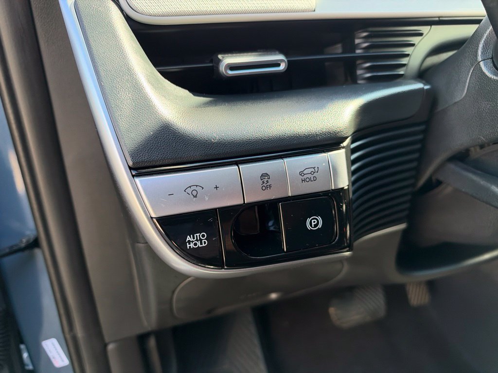 Certified 2024 Hyundai Ioniq 5 SEL AWD/4WD image 14