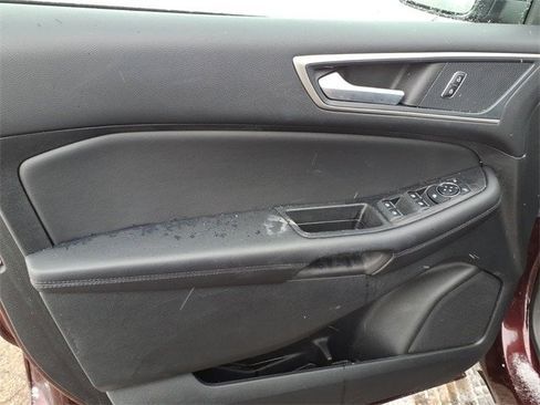 Certified 2024 Ford Edge SEL w/ Convenience Package image 12