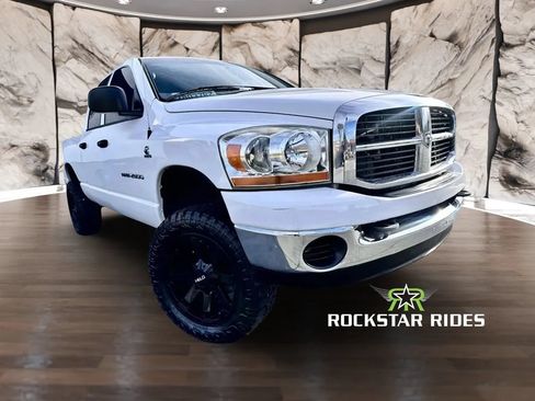 Used 2006 Dodge Ram 2500 Truck SLT w/ Trailer Tow Group AWD/4WD image 16