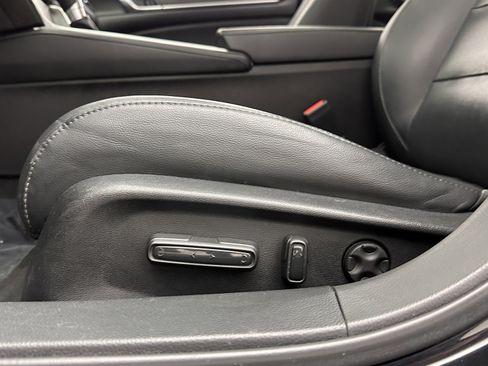 Used 2021 Honda Accord EX-L image 14