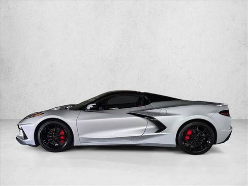 Used 2026 Chevrolet Corvette Stingray Preferred Conv w/ 2LT RWD image 8