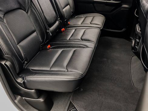 Used 2024 RAM 1500 Big Horn image 32