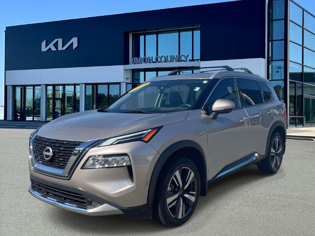 Used 2023 Nissan Rogue Platinum w/ Platinum Premium Package AWD/4WD image 3