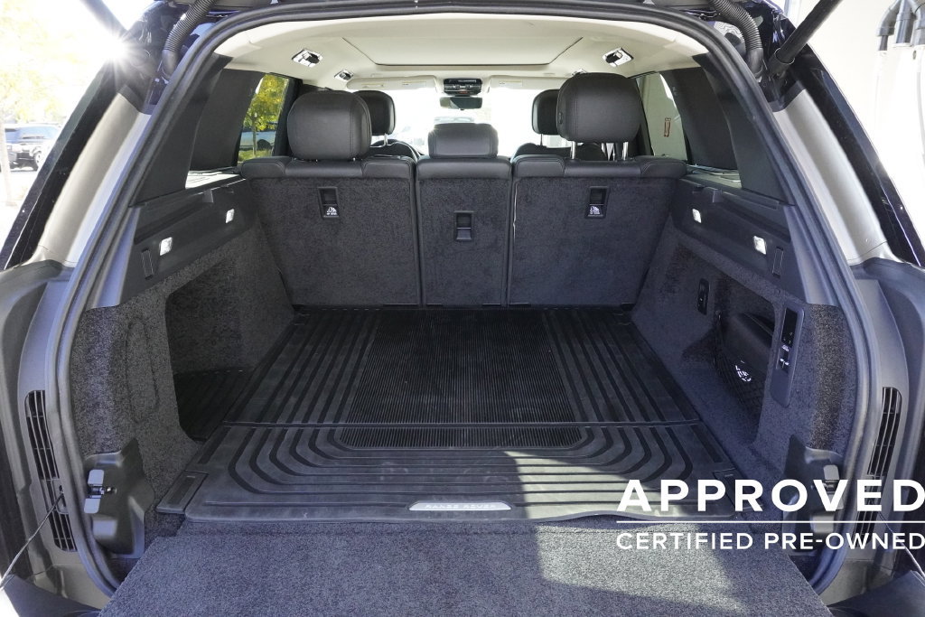 Used 2026 Land Rover Range Rover SE AWD/4WD image 31