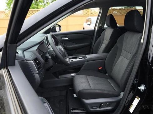 New 2026 Nissan Rogue SV AWD/4WD image 8