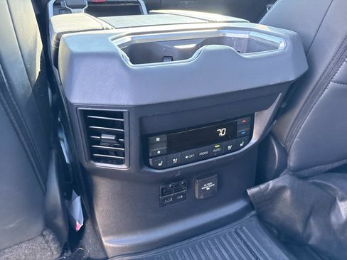 Used 2024 Toyota Sequoia Platinum image 30