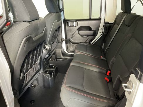 Used 2022 Jeep Wrangler Unlimited Rubicon w/ LED Lighting Group image 19