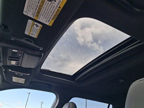 New 2026 Subaru Outback Touring image 29