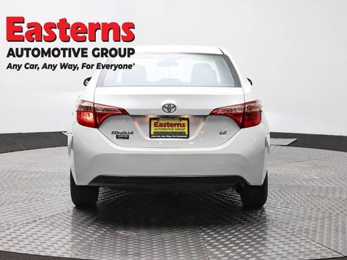 Used 2019 Toyota Corolla LE FWD image 6