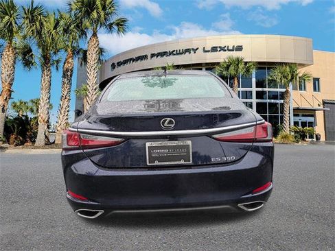 Certified 2025 Lexus ES 350 Ultra Luxury image 5