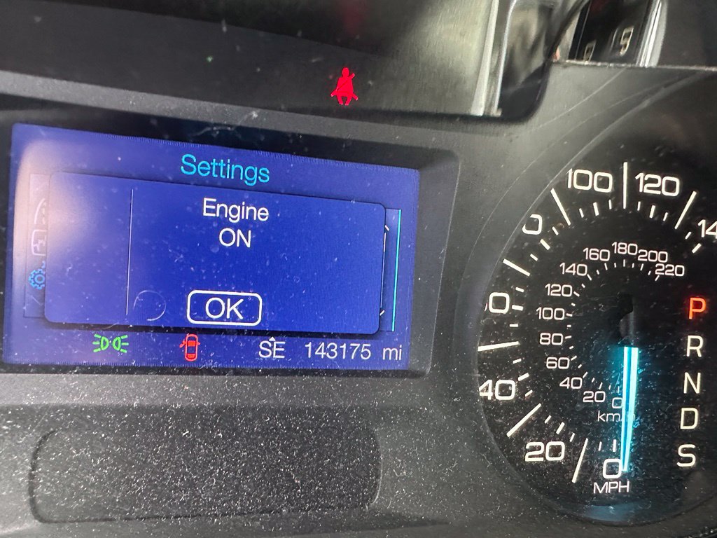 Used 2013 Ford Edge SEL AWD/4WD image 10