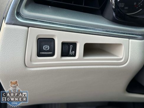 Used 2023 Cadillac XT5 Premium Luxury image 26