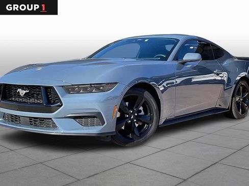 Used 2025 Ford Mustang Coupe image 1