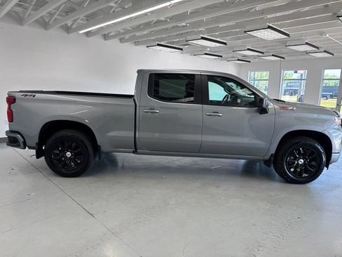 Used 2025 Chevrolet Silverado 1500 RST AWD/4WD image 16