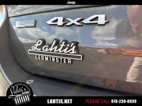 Used 2023 Jeep Grand Cherokee L Summit image 39