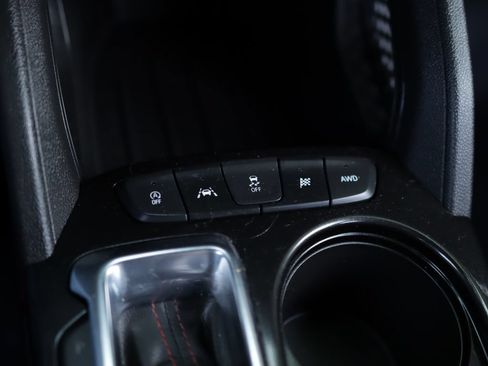 Used 2021 Chevrolet TrailBlazer RS AWD/4WD image 16
