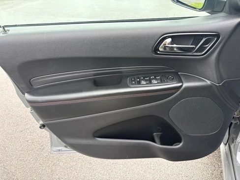 Used 2023 Dodge Durango GT RWD image 14