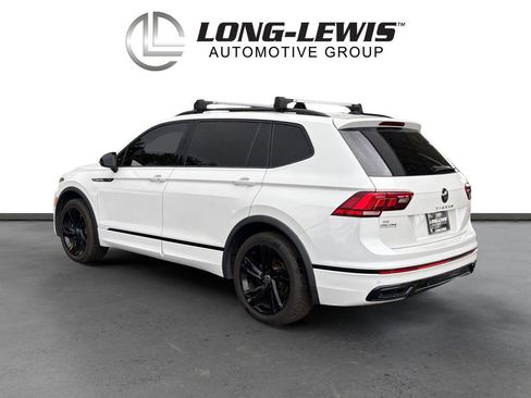 Certified 2023 Volkswagen Tiguan SE R-Line FWD image 4