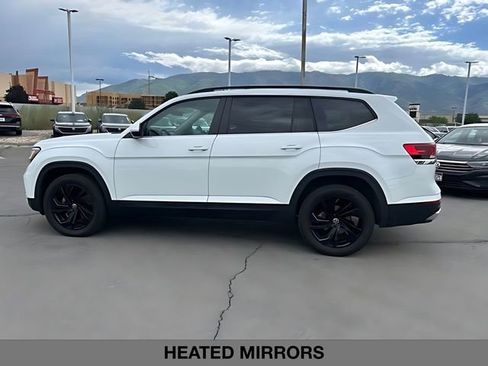 Used 2023 Volkswagen Atlas SE w/ Black Wheel Package AWD/4WD image 6