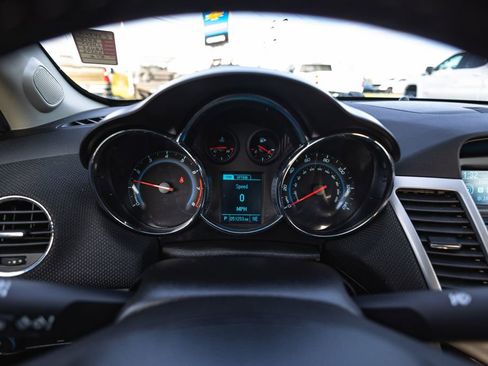 Used 2014 Chevrolet Cruze LT w/ RS Package image 13