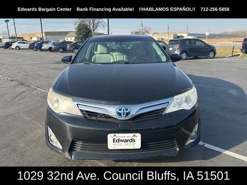 Used 2013 Toyota Camry XLE w/ Leather Pkg image 3