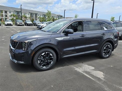 New 2025 Kia Sorento S w/ Panoramic Sunroof Package image 2