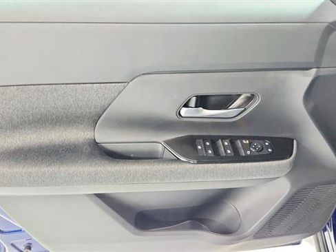 Certified 2026 Nissan Kicks SV FWD image 18