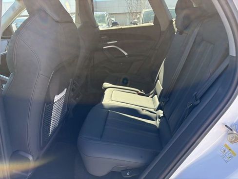 Used 2025 Audi Q5 Prestige image 14