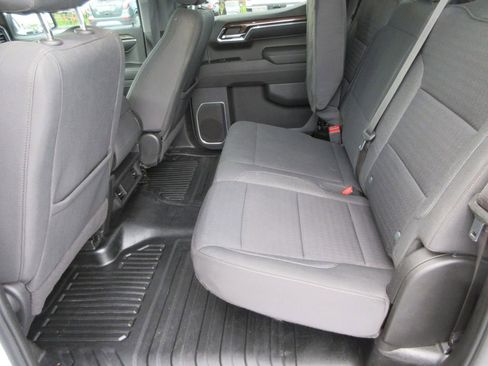 Certified 2023 Chevrolet Silverado 1500 LT AWD/4WD image 15