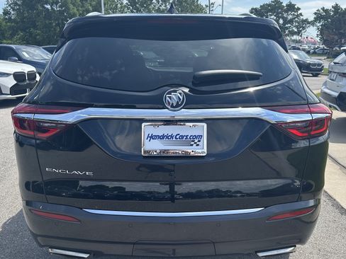 Used 2021 Buick Enclave Essence w/ Sound and Sites Package FWD image 9