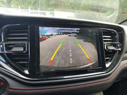 Used 2024 Dodge Durango GT AWD/4WD image 25