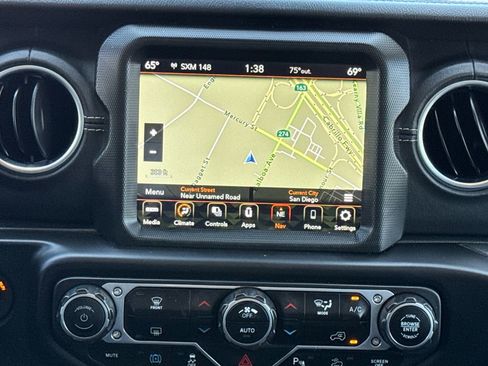 Used 2023 Jeep Wrangler Unlimited Sahara w/ Safety Group AWD/4WD image 23