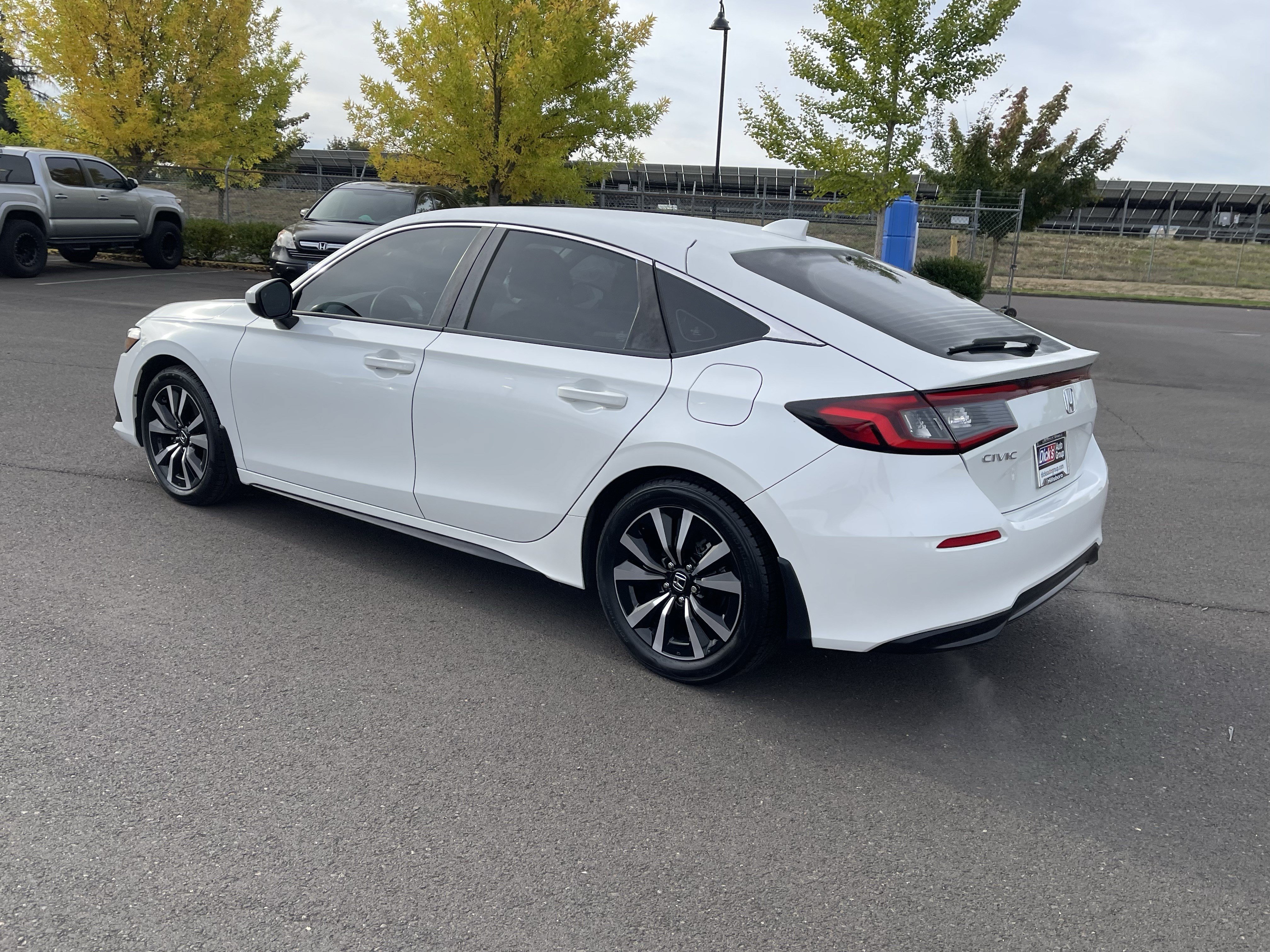 Used 2022 Honda Civic EX-L image 3