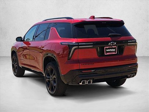 New 2027 Chevrolet Traverse RS w/ LPO, Floor Liner Package FWD image 9