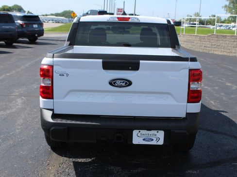 New 2025 Ford Maverick XL image 4