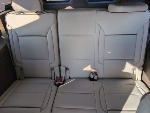 New 2026 GMC Yukon XL Denali w/ Denali Reserve Package AWD/4WD image 33