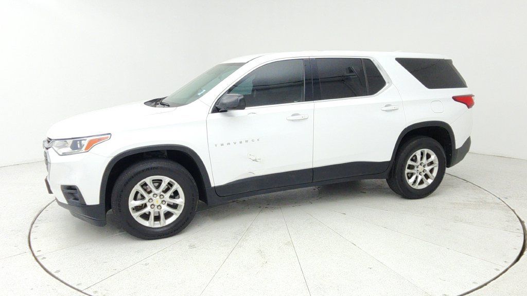 Certified 2020 Chevrolet Traverse LS FWD image 4