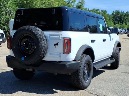 New 2026 Ford Bronco Outer Banks w/ Black Appearance Package AWD/4WD image 5
