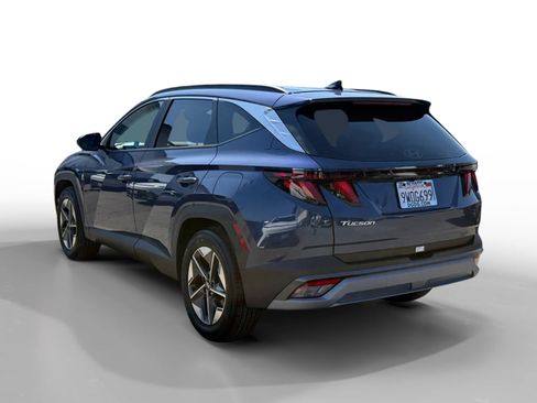 Used 2026 Hyundai Tucson SEL FWD image 3