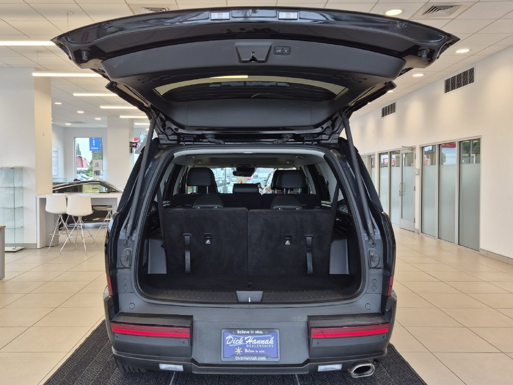 Used 2025 Hyundai Santa Fe XRT AWD/4WD image 9