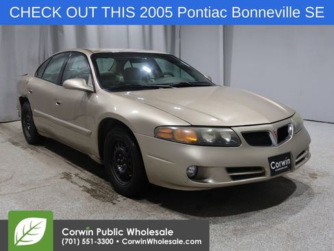 Used 2005 Pontiac Bonneville SE image 1