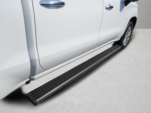 Certified 2022 Chevrolet Silverado 1500 LTZ w/ LTZ Premium Package RWD image 12