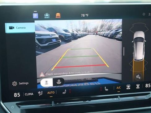 New 2026 Volkswagen Tiguan SE R-Line image 16