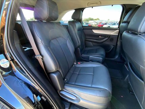 Used 2024 MAZDA CX-90 3.3 Turbo w/ Premium Package image 19