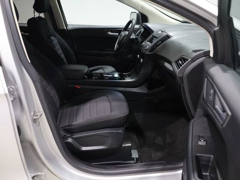 Used 2019 Ford Edge SE w/ Cargo Accessory Package AWD/4WD image 22