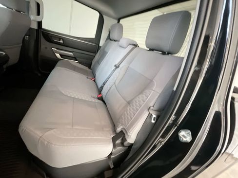 Used 2023 Toyota Tundra SR5 w/ SR5 Convenience Package AWD/4WD image 22
