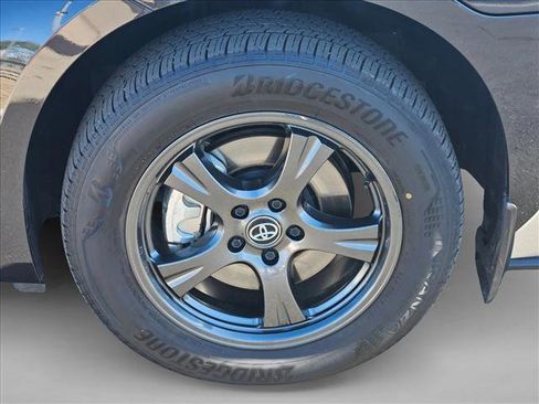 Used 2024 Toyota bZ4X XLE w/ Weather Package image 25