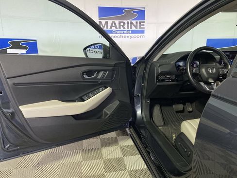 Used 2025 Honda Accord Touring image 29